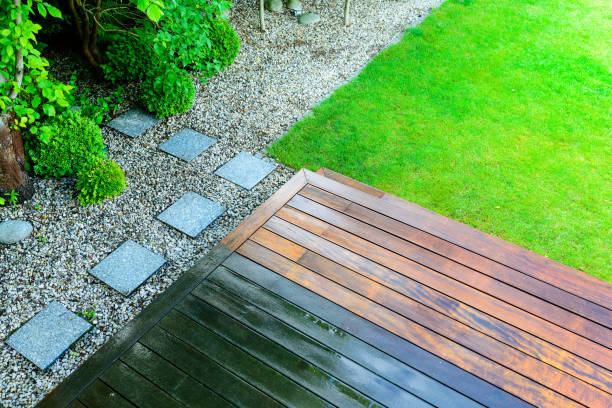Best Animal Enclosure Cleaning  in Hartford, IL